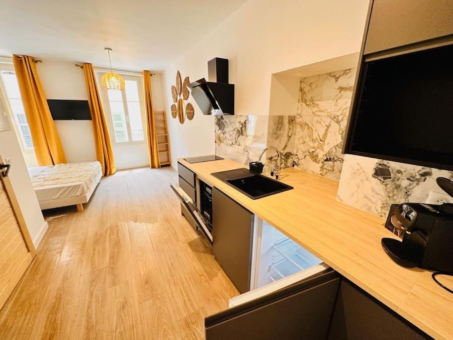 Les Appartements De Nana 4 - Studio Hypercentre, Rue Meynadier, Palais & Plage, Clim, Wifi Cannes Exteriér fotografie